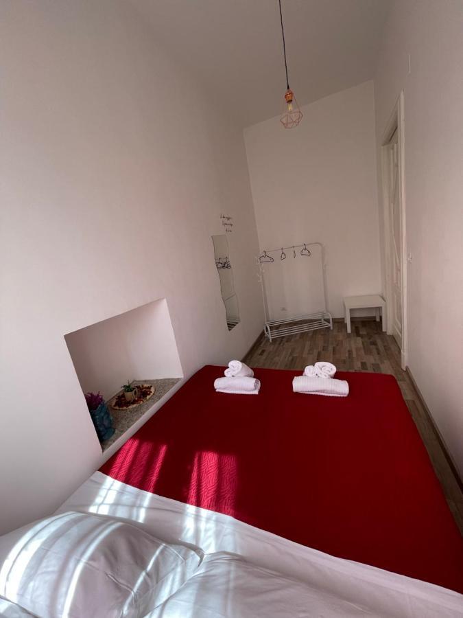 Sottinsu Appartamenti Catania Bagian luar foto